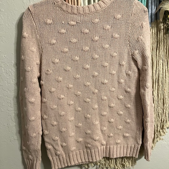 Vince Camuto pink sweater size small - Picture 2 of 5